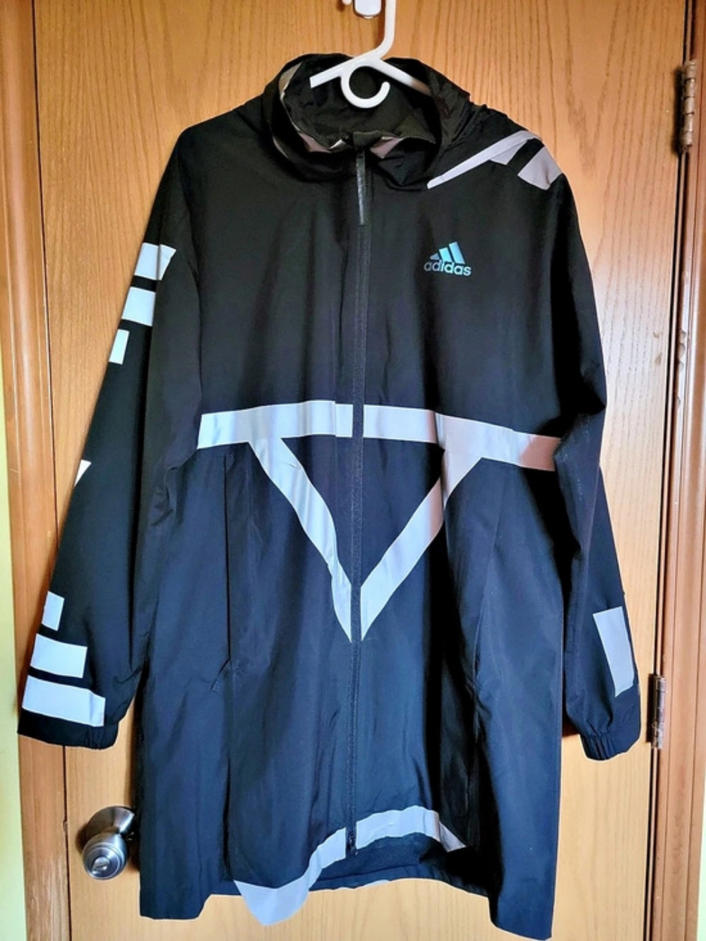 Adidas Primegreen Geometric Windbreaker Size Small Like New